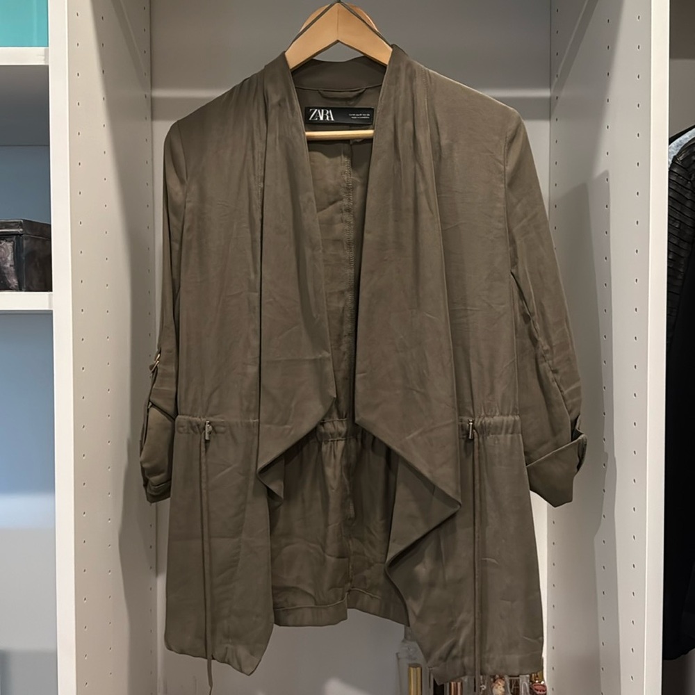 Khaki draped 3/4 lightweight jacket Zara